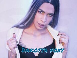 Dakotta_foxy