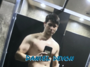 Daniel_devon