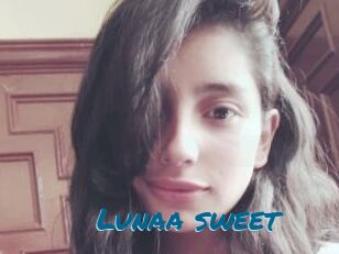 Lunaa_sweet