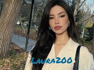 Laura200