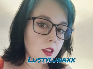 Lustylunaxx