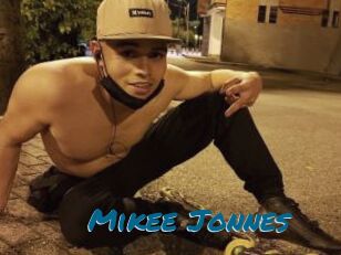 Mikee_Jonnes