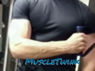 MuscleTwink