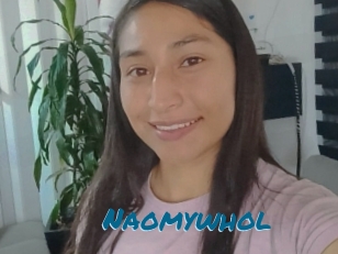 Naomywhol