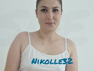 Nikolle32