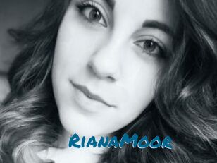 RianaMoor