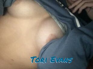 Tori_Evans