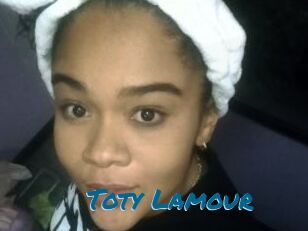 Toty_Lamour