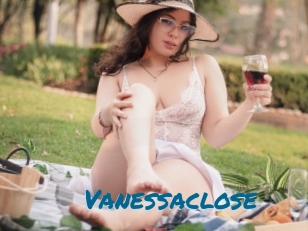 Vanessaclose